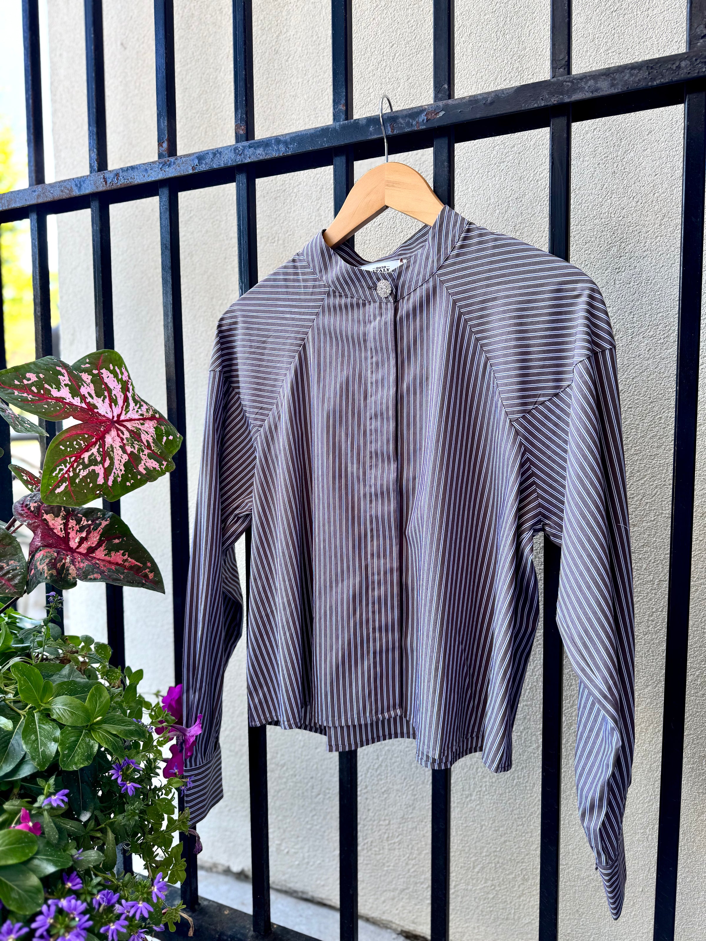 0039-italy-uma-button-down-top-brown-stripes-1