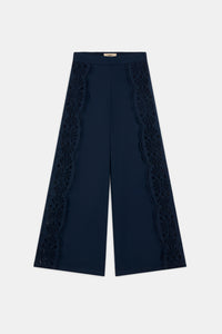 Jules Pant in Navy