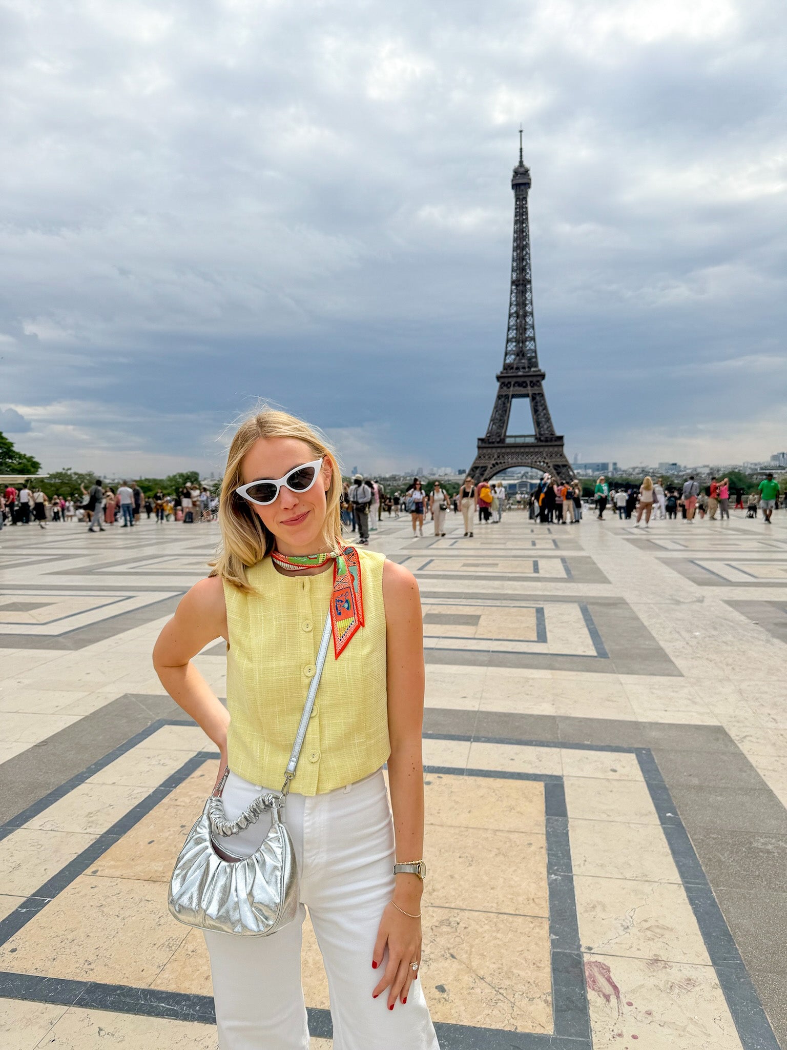 Strike A Convo Twillie in Red