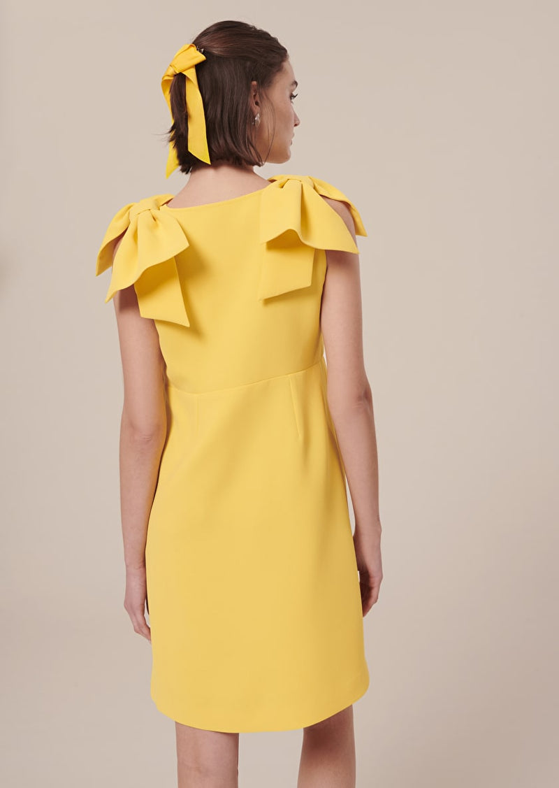 Remarquable Crepe Dress in Yellow