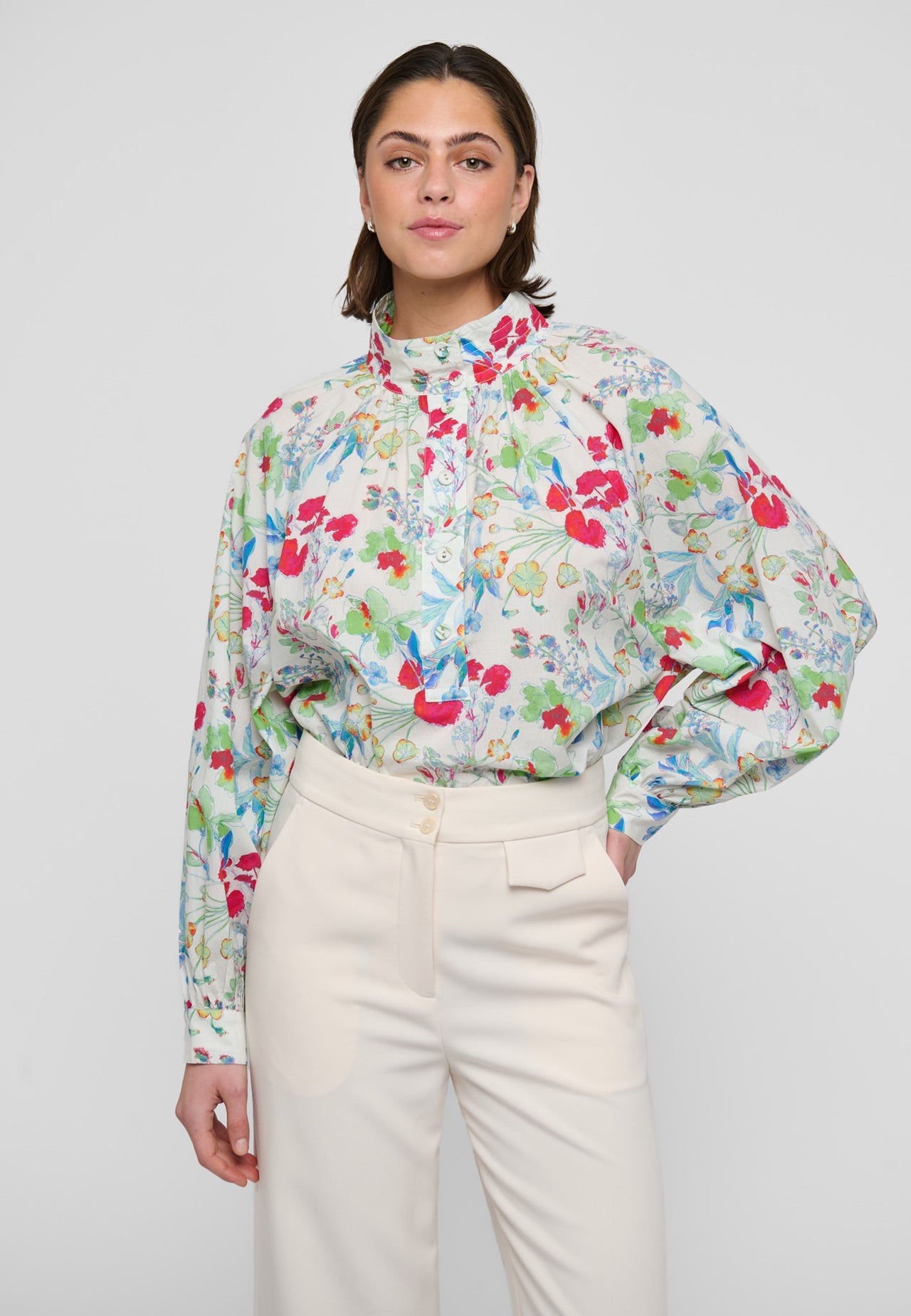 0820126-dea-kudibal-nicola-blouse-in-fleurette-leche-1