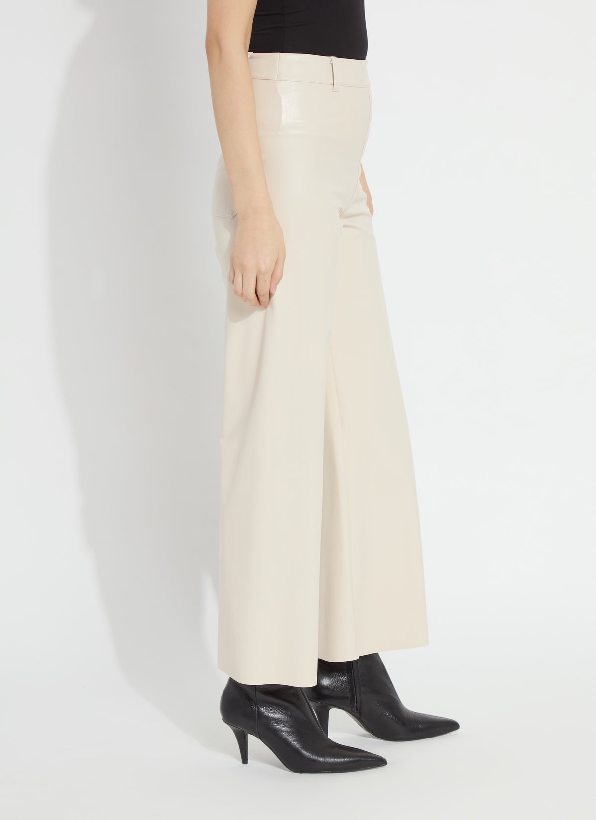 10-3253-M8-lysse-leather-wide-leg-pant-in-travertine-1