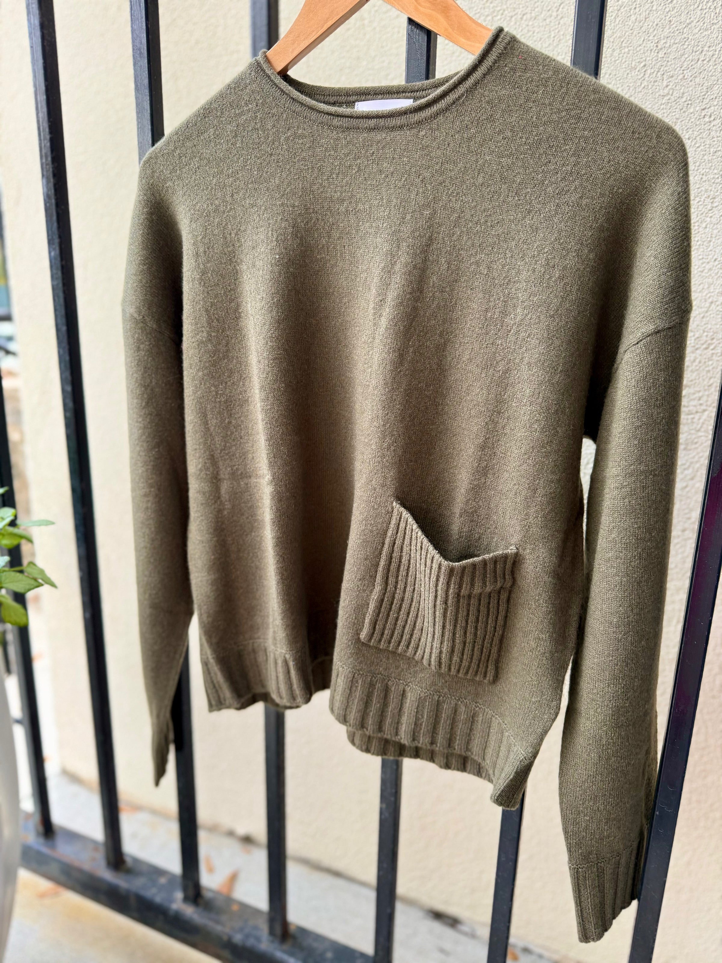 1025_B-008-piper-rib-knit-sweater-in-khaki-1
