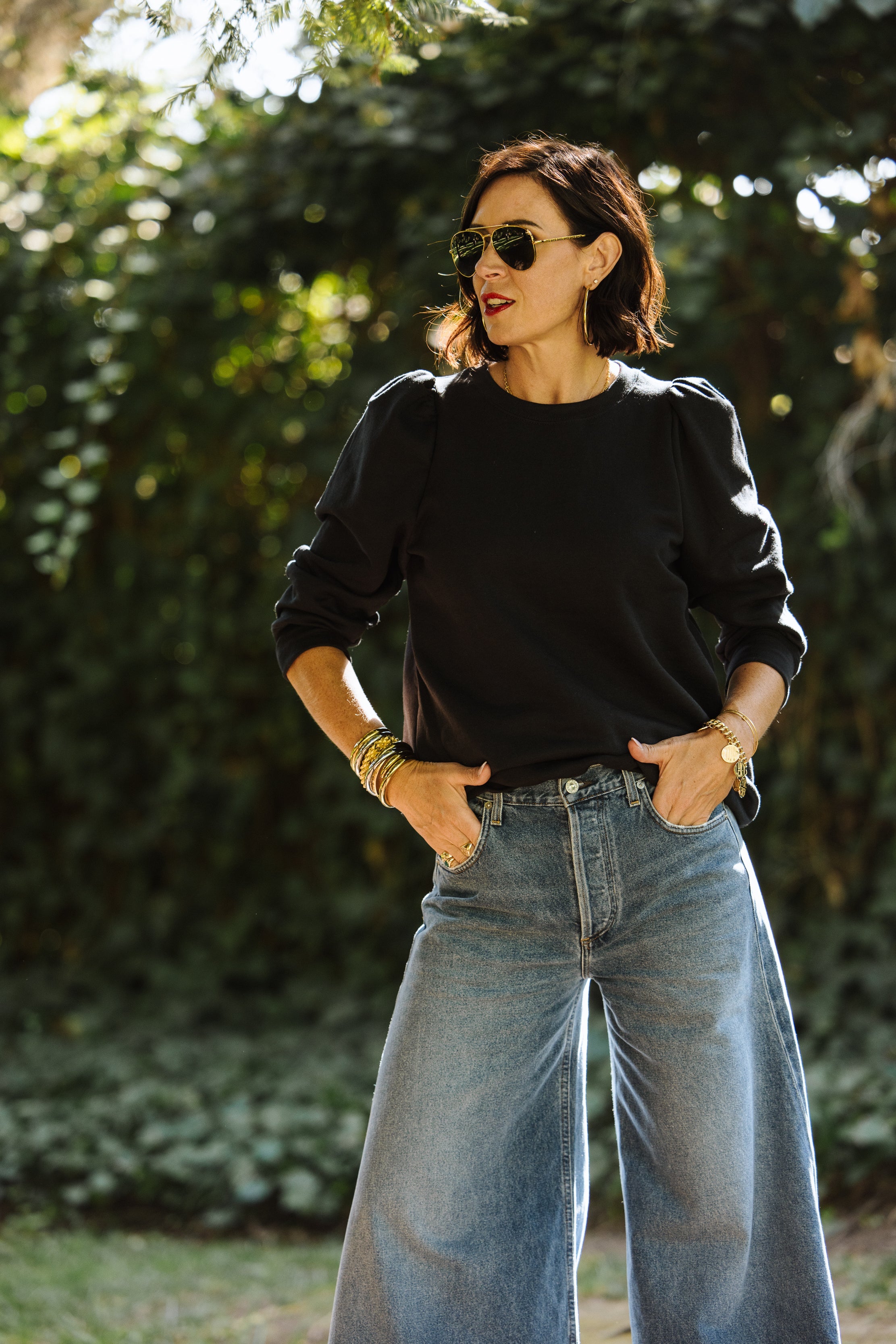 1047-kate-mchale-jenson-cooper-sweatshirt-in-black-1