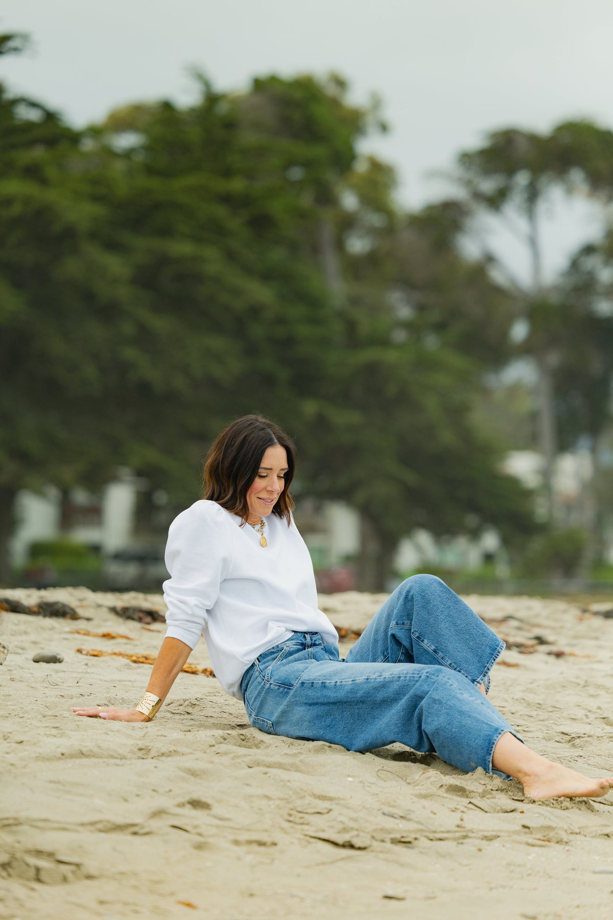 1047W-kate-mchale-jenson-cooper-sweatshirt-in-white-1