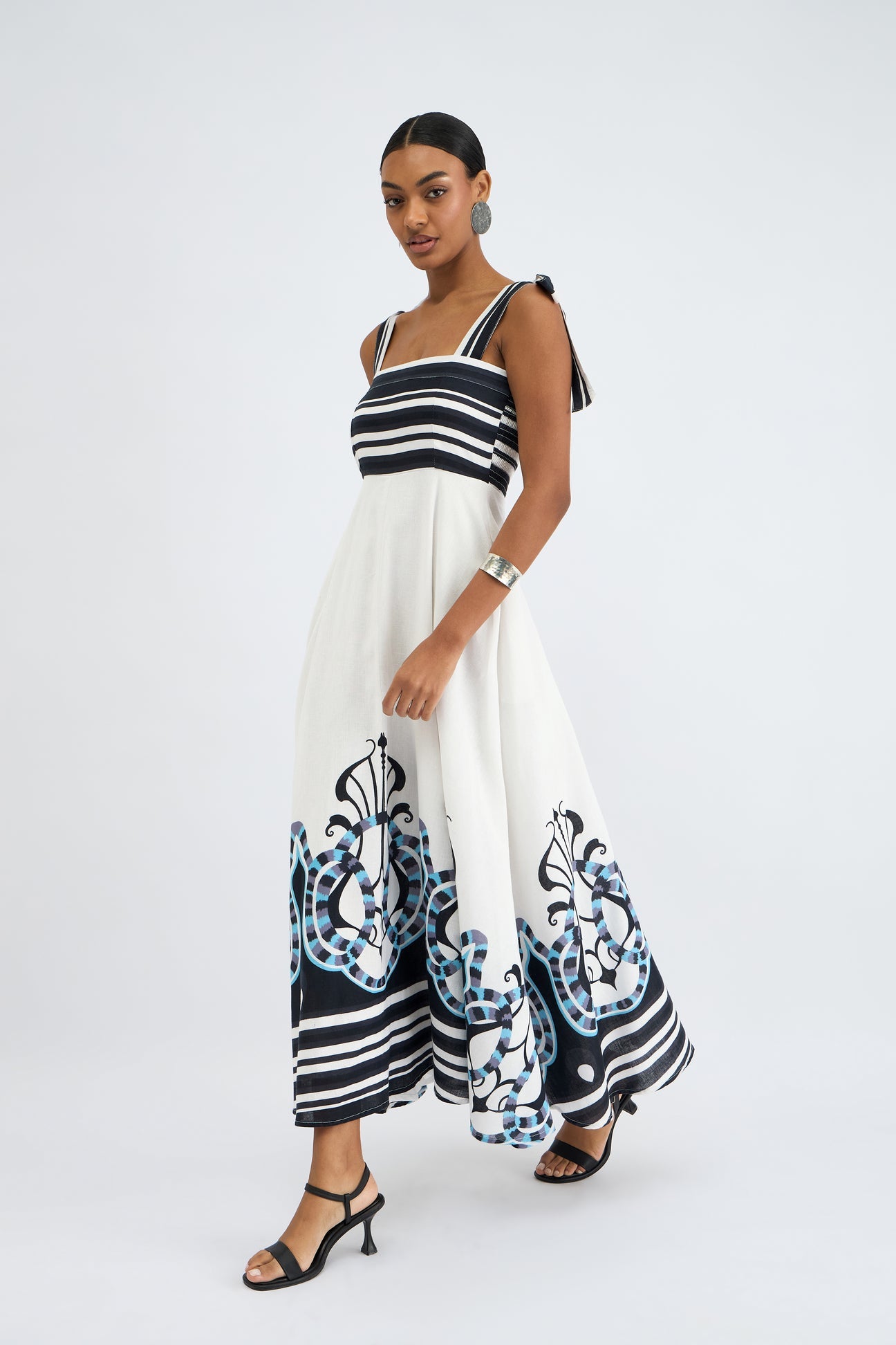 1062-beyond-by-vera-pearl-dress-in-harbor-silver-mist-1