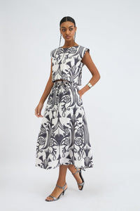 1078-beyond-by-vera-amber-skirt-in-iron-veil-charcoal-1