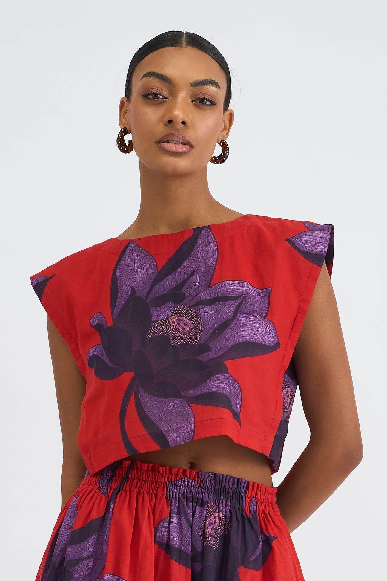 1099-beyond-by-vera-piper-top-in-lotus-sunset-3