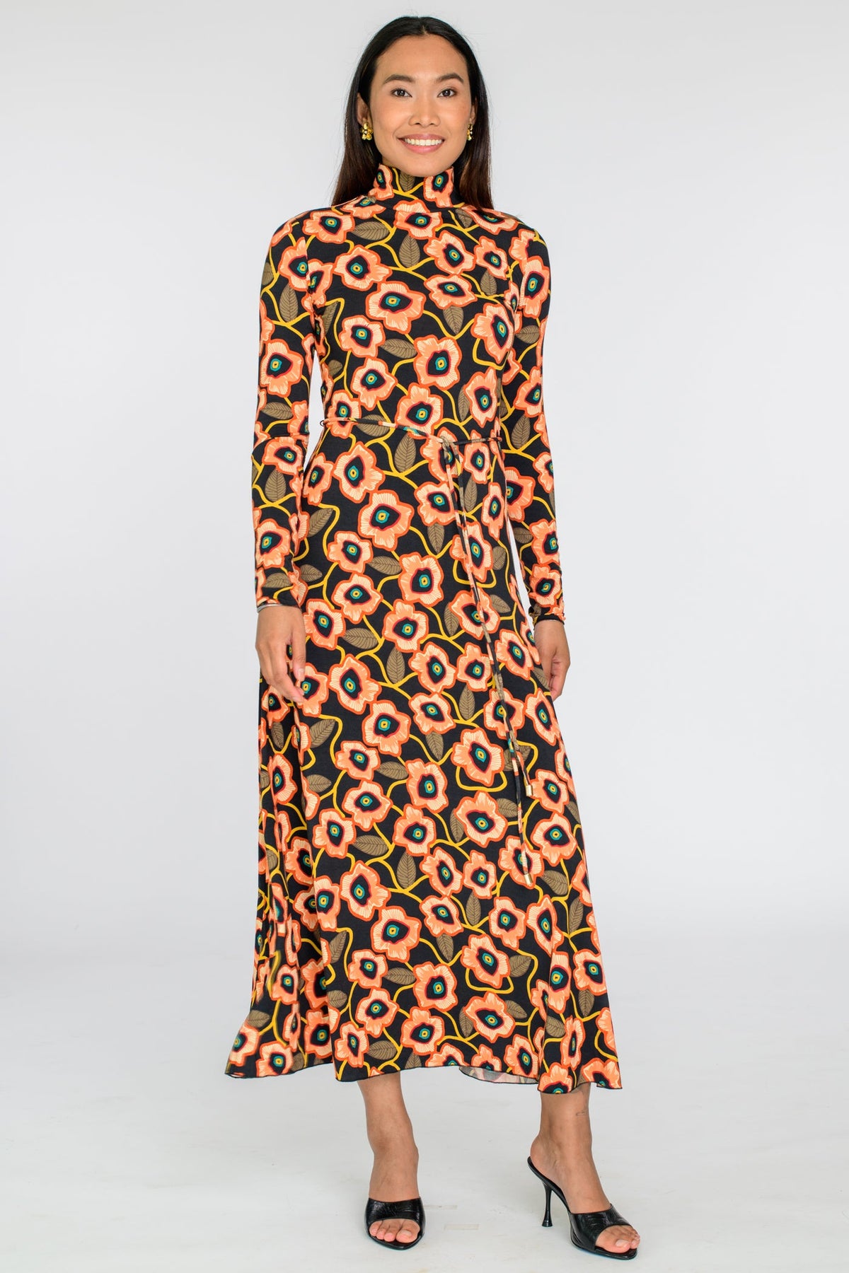 1118264-elizabeth-james-stevie-dress-in-poppies-1