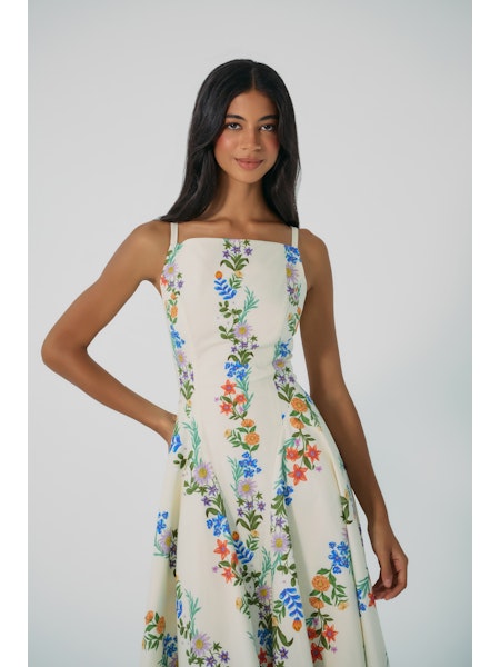 11727402D-hutch-caterina-dress-in-folksy-floral-print-1