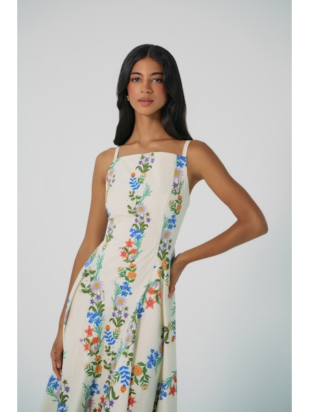 11727402D-hutch-caterina-dress-in-folksy-floral-print-1