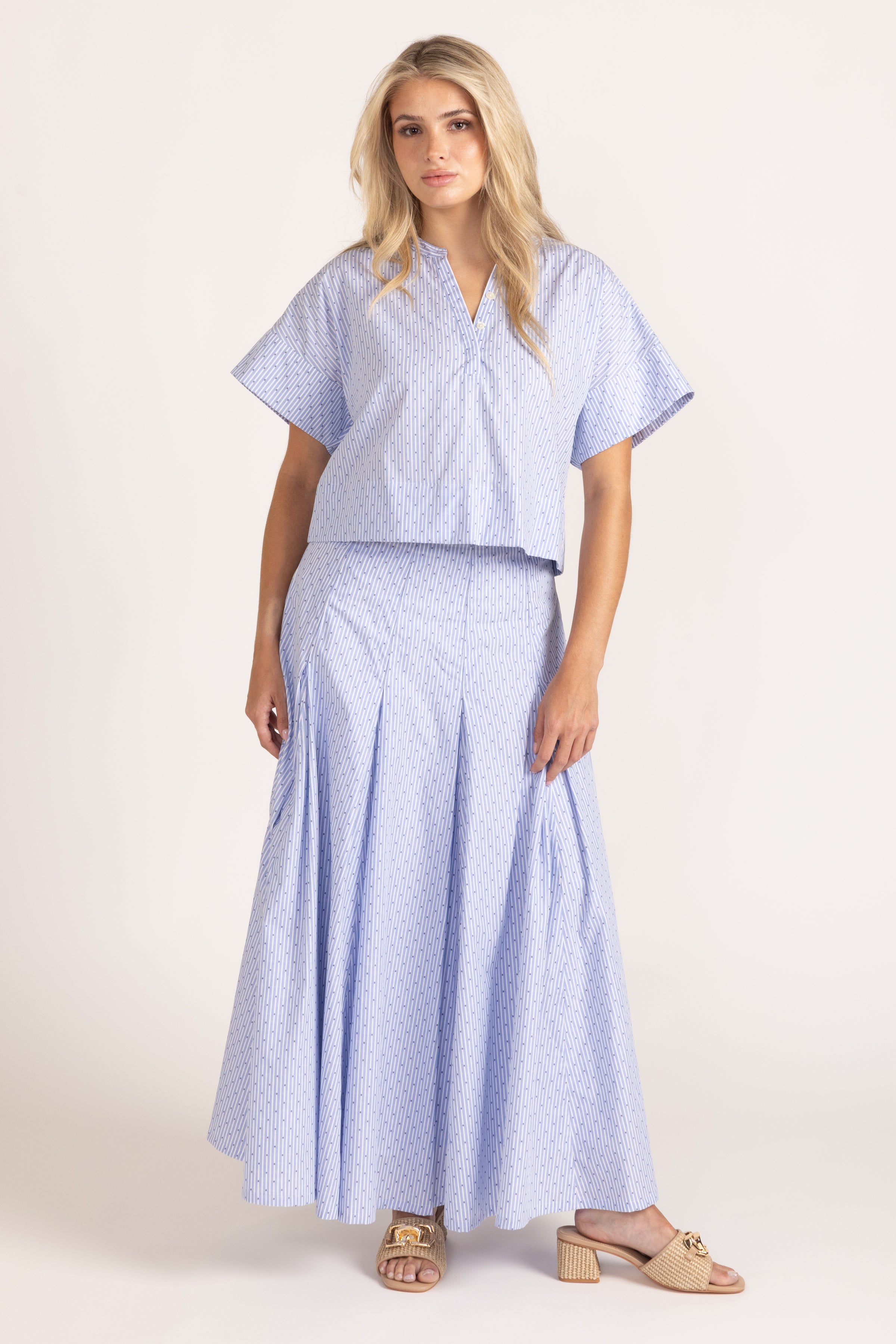 12002SH-S26-thomas-and-lourde-london-top-in-diamond-stripe-1