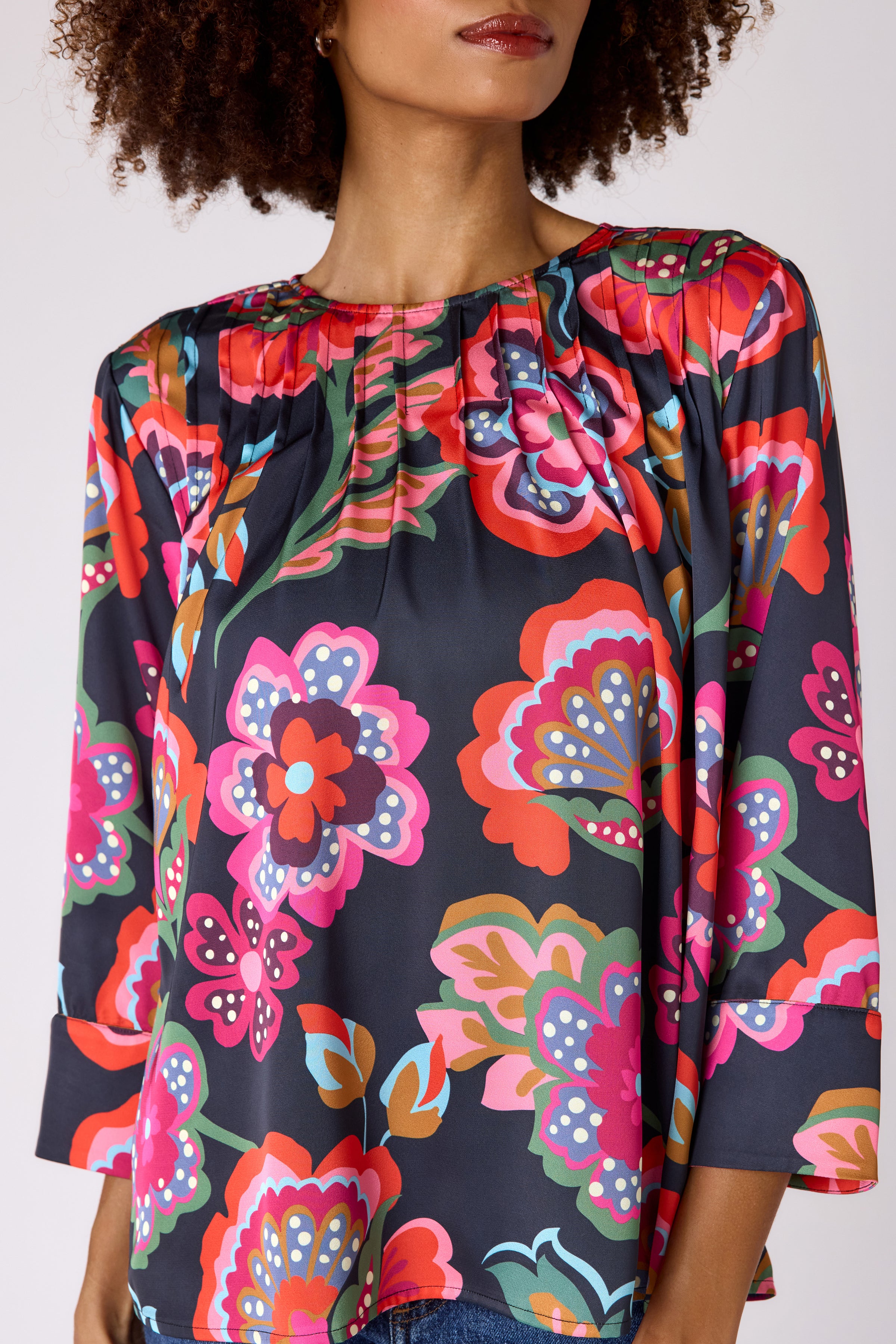 12270F25D2-crosby-by-mollie-burch-edie-top-in-cosmic-floral-1