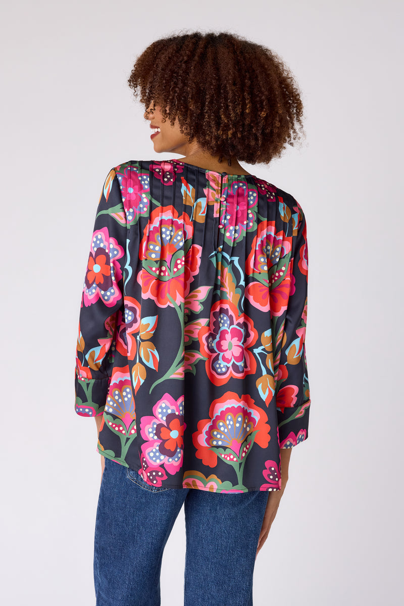 12270F25D2-crosby-by-mollie-burch-edie-top-in-cosmic-floral-1