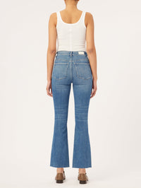 13523-DL1961-bridget-boot-cropped-jean-in-island-park-3