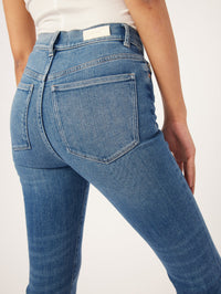 13523-DL1961-bridget-boot-cropped-jean-in-island-park-6