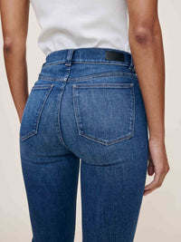 14228-dl1961-mara-straight-leg-denim-in-solace-5