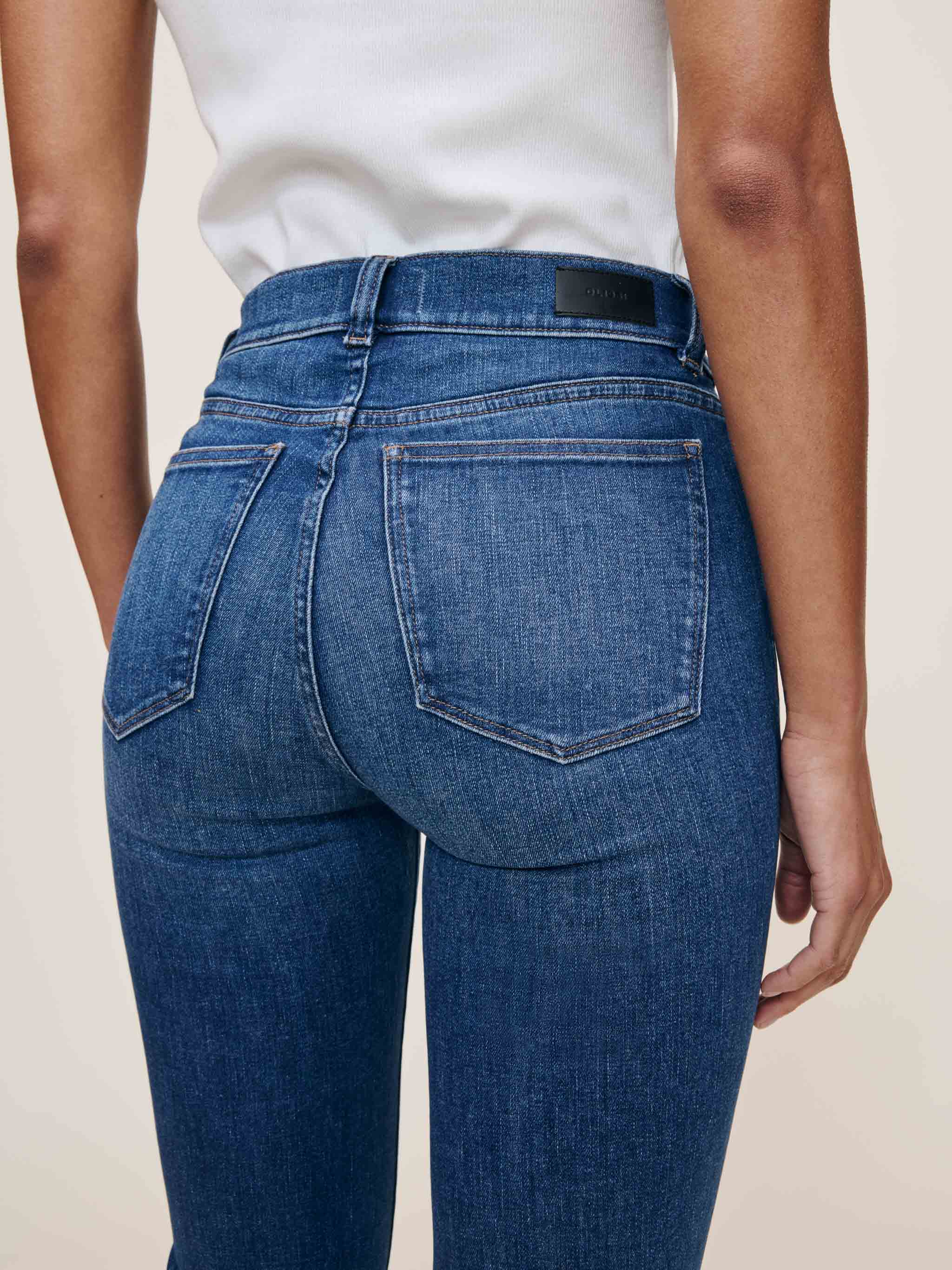 14228-dl1961-mara-straight-leg-denim-in-solace-5