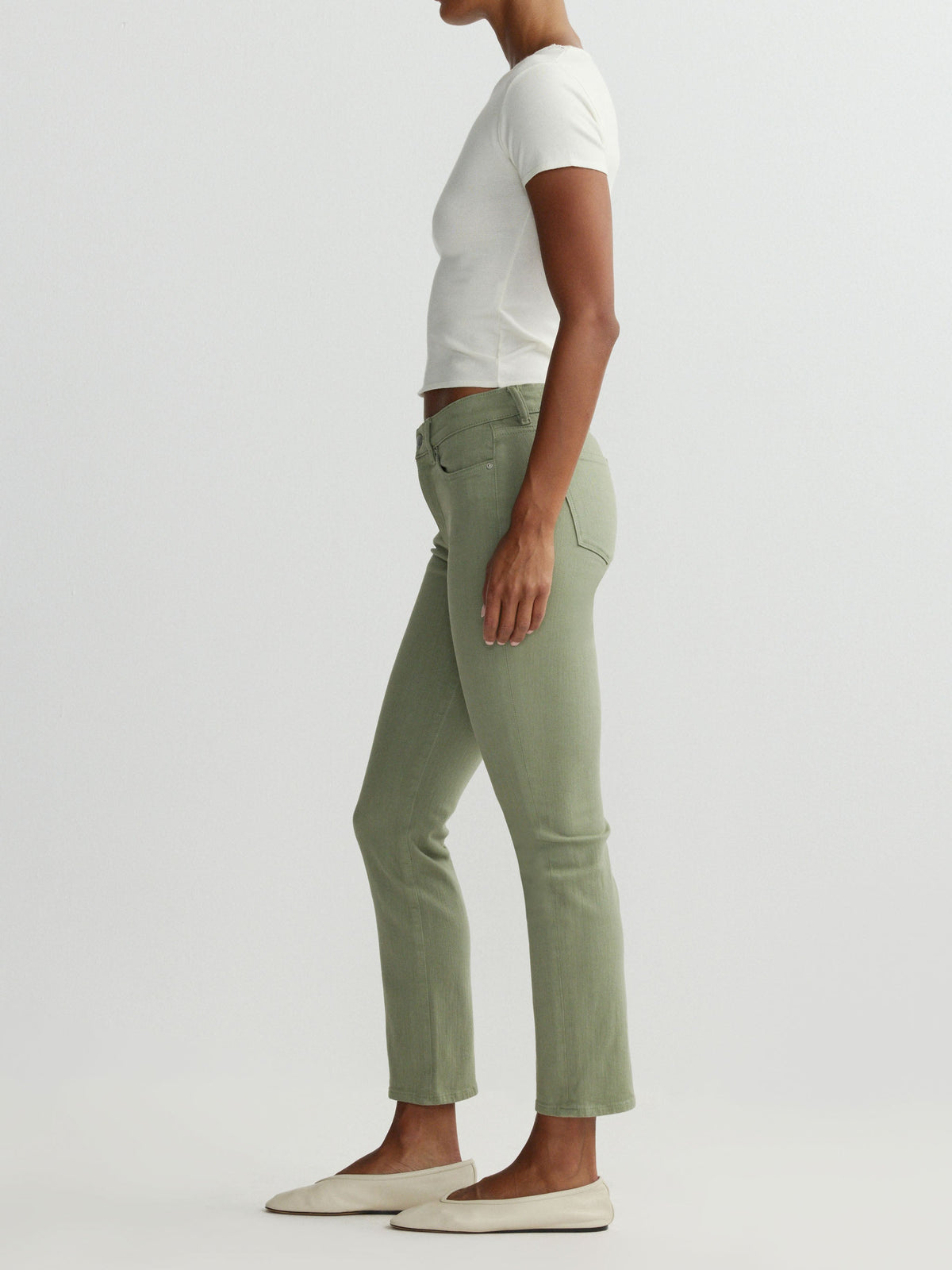 14263-DL1961-mara-straight-mid-rise-ankle-hem-jean-in-supergreens-1