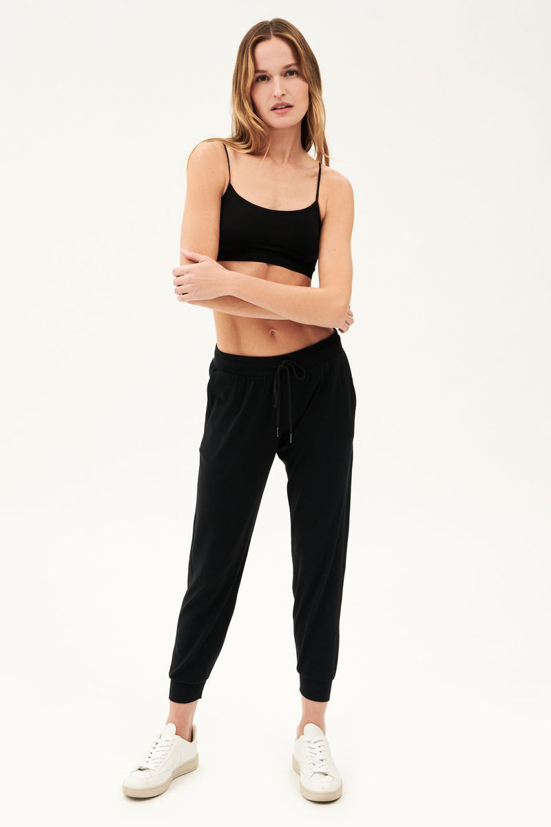 Classic AirWeight Jogger in Black