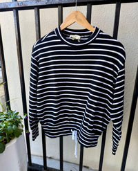 1530XTER-starkx-jackson-top-in-black-and-white-1