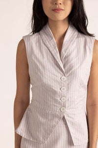 17006SH-S26-thomas-and-lourdes-reese-top-in-sand-ticking-5