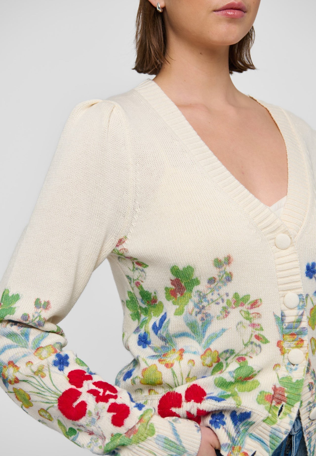 1940126-dea-kudibal-malinas-sweater-in-floral-1