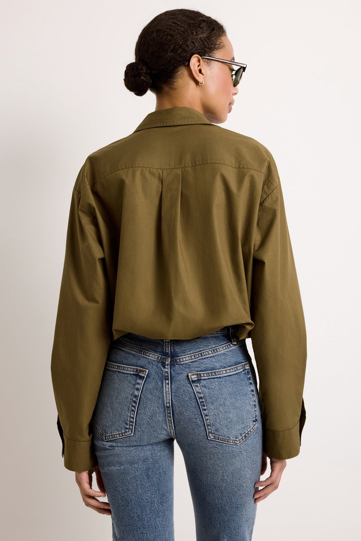 1D17-253-115-marie-oliver-dallas-top-in-juniper-green-1
