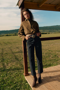 1D17-253-115-marie-oliver-dallas-top-in-juniper-green-1