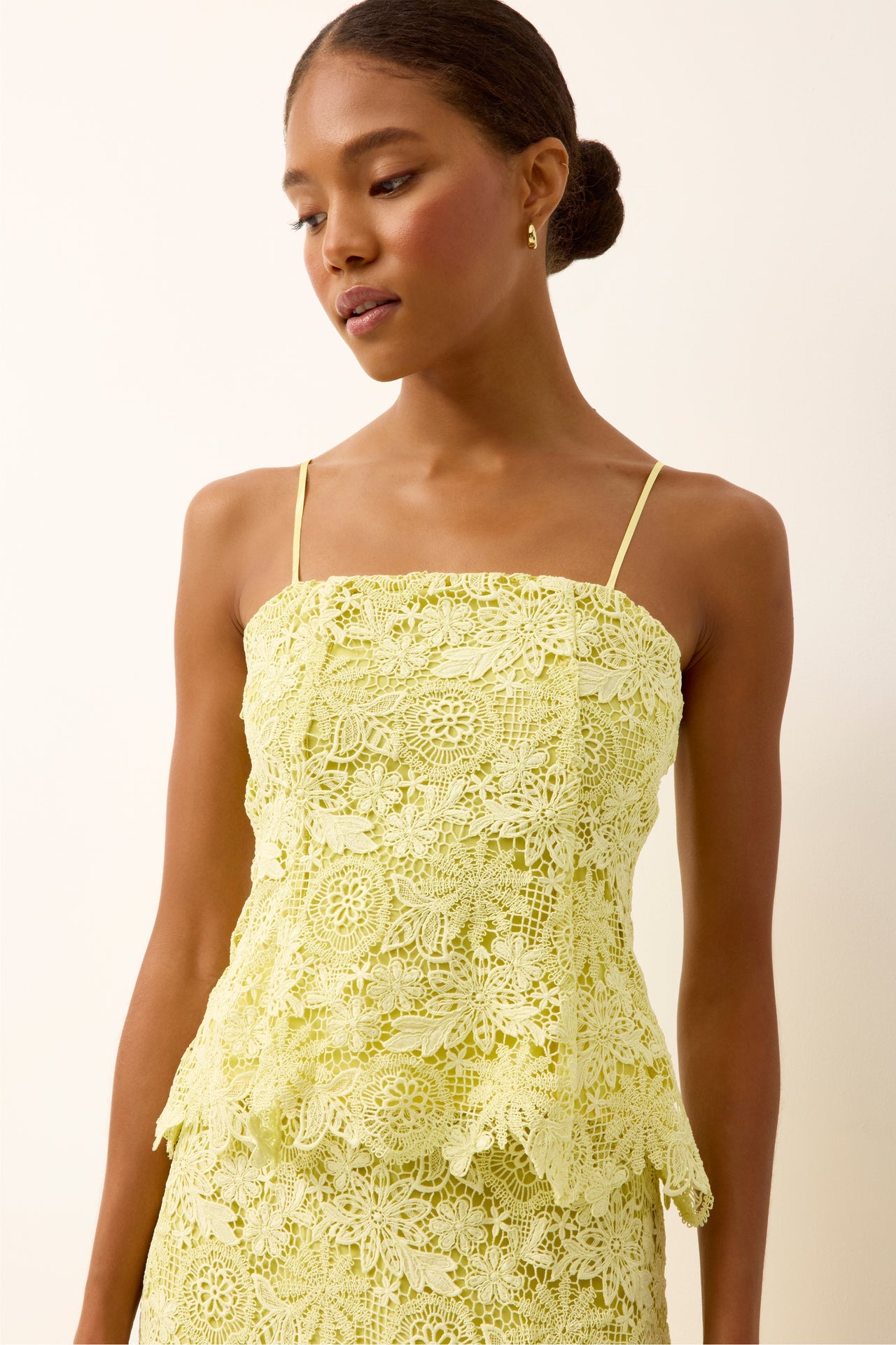 1J14-300-164-marie-oliver-joelle-top-in-canary-1