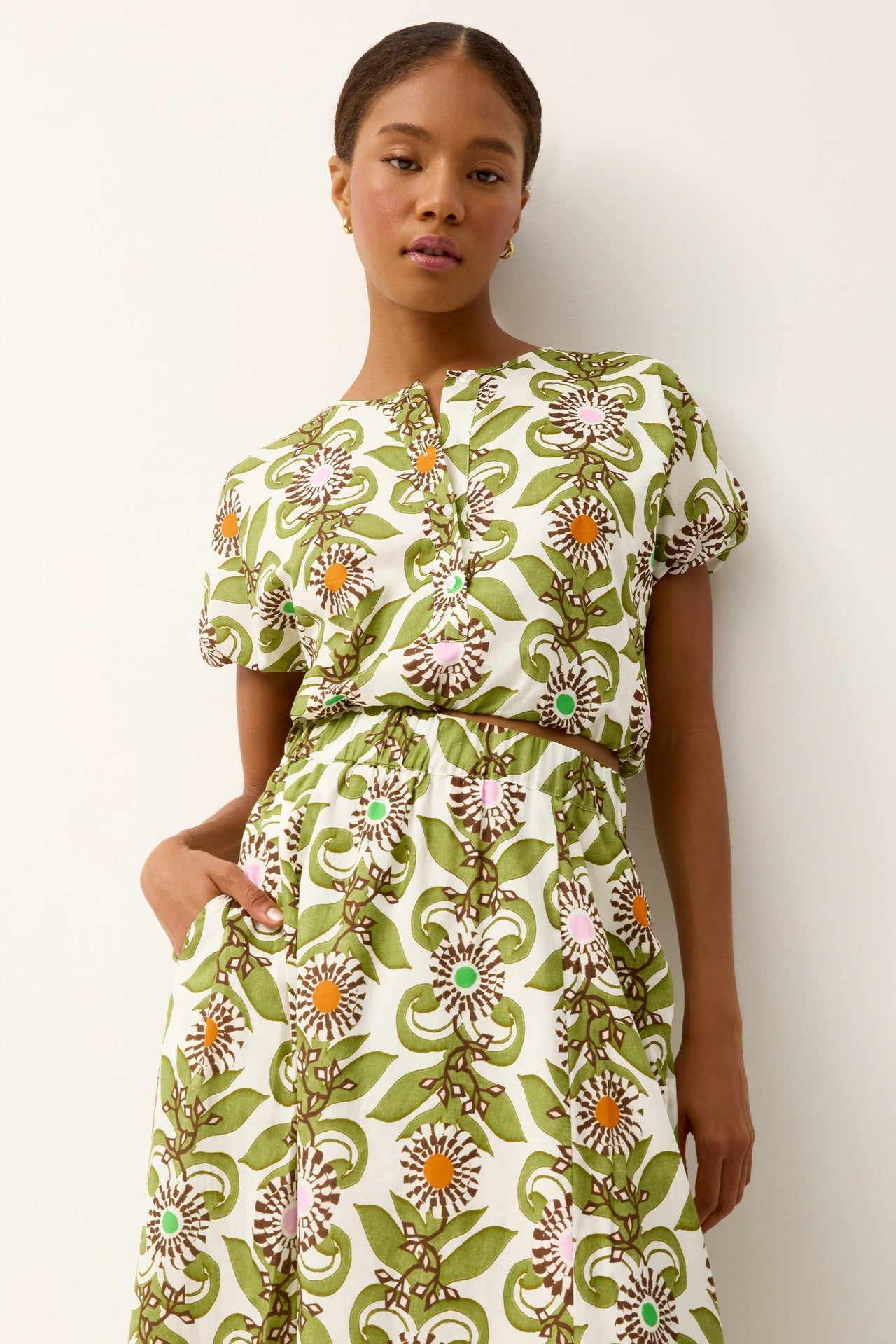 1J16-353-236B-marie-oliver-jaylen-top-in-jardin-1