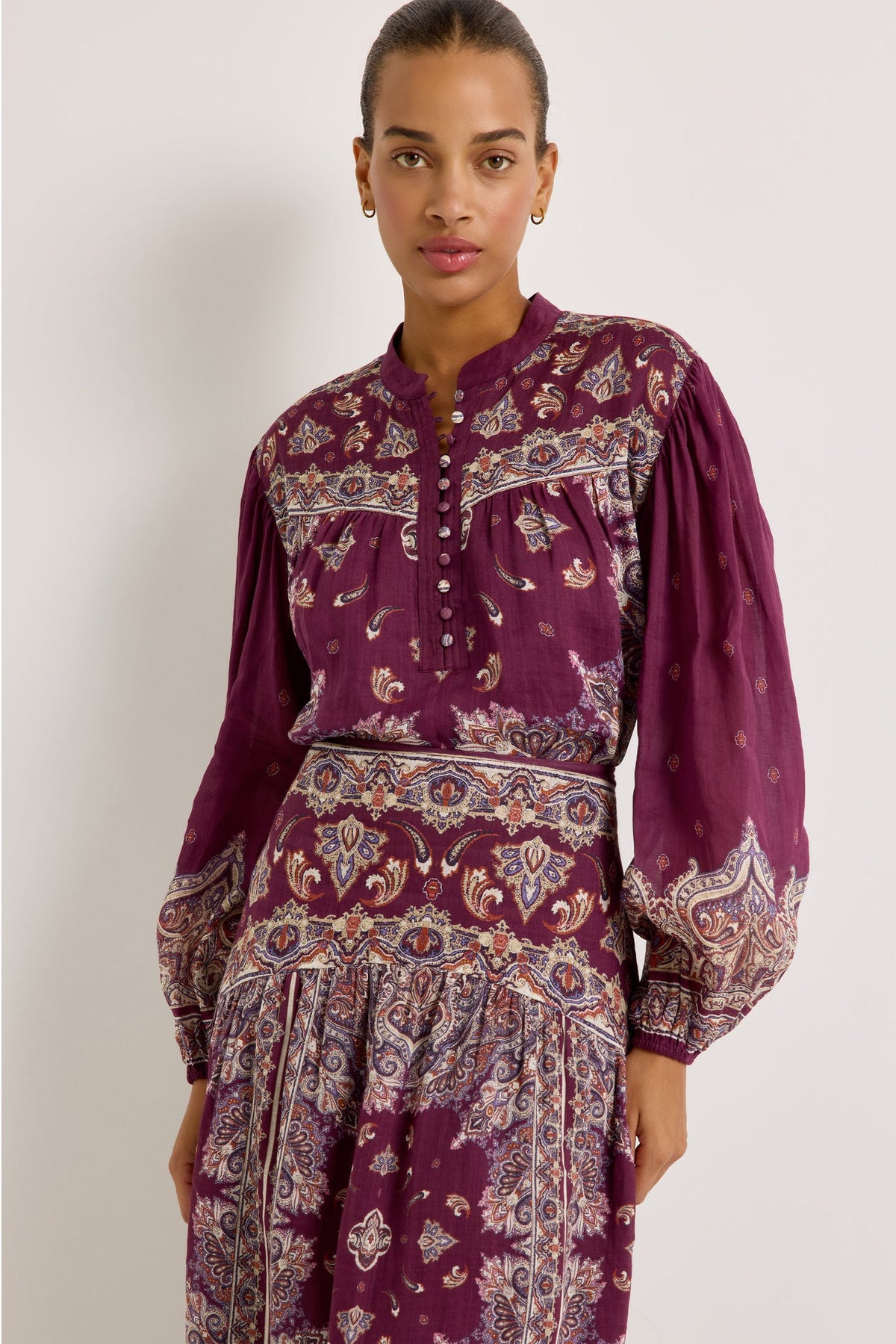 1R17-377-233-Marie-Oliver-rhiannon-top-majesty-1