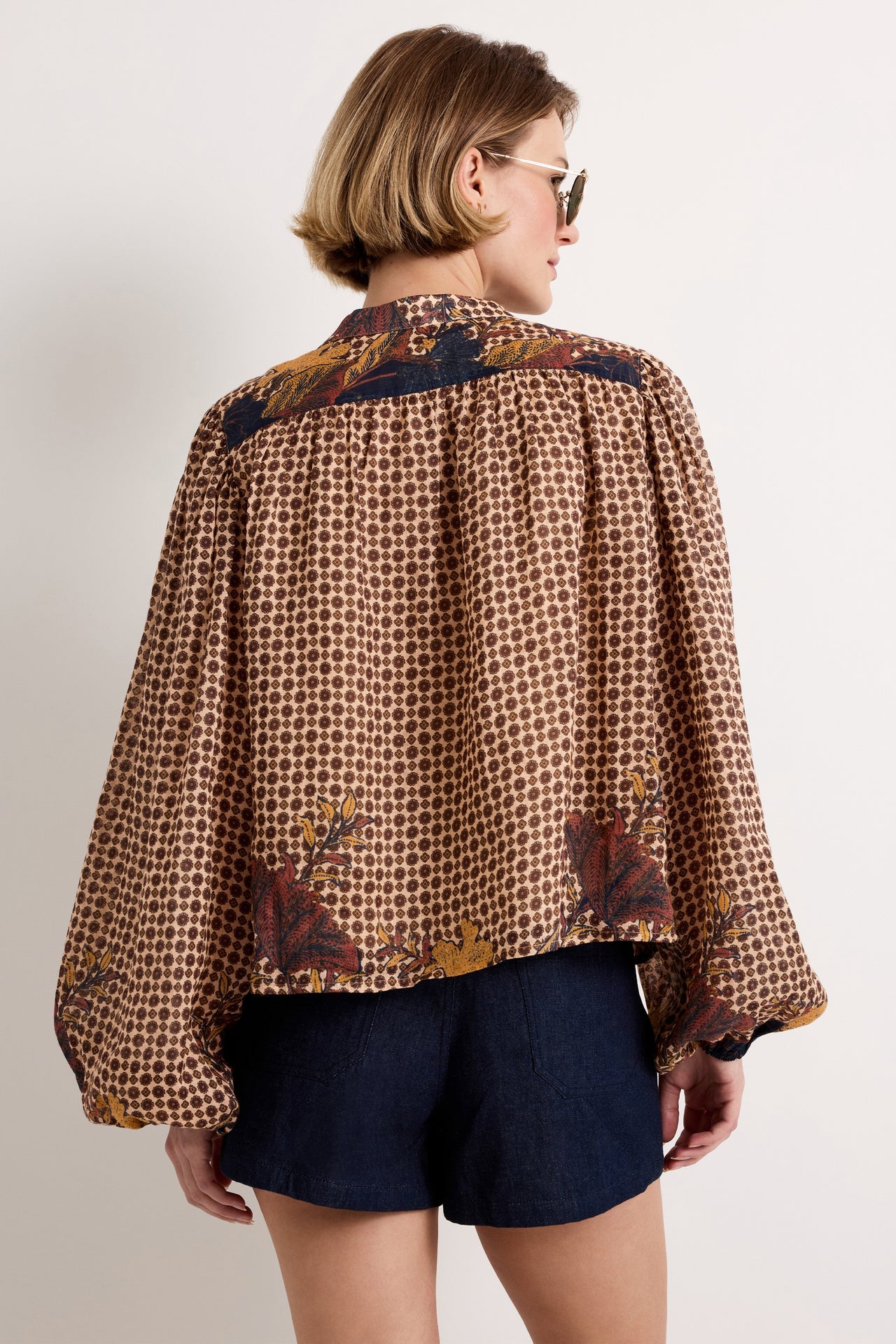 1R17-377-290C-marie-oliver-rhiannon-top-in-flores-1
