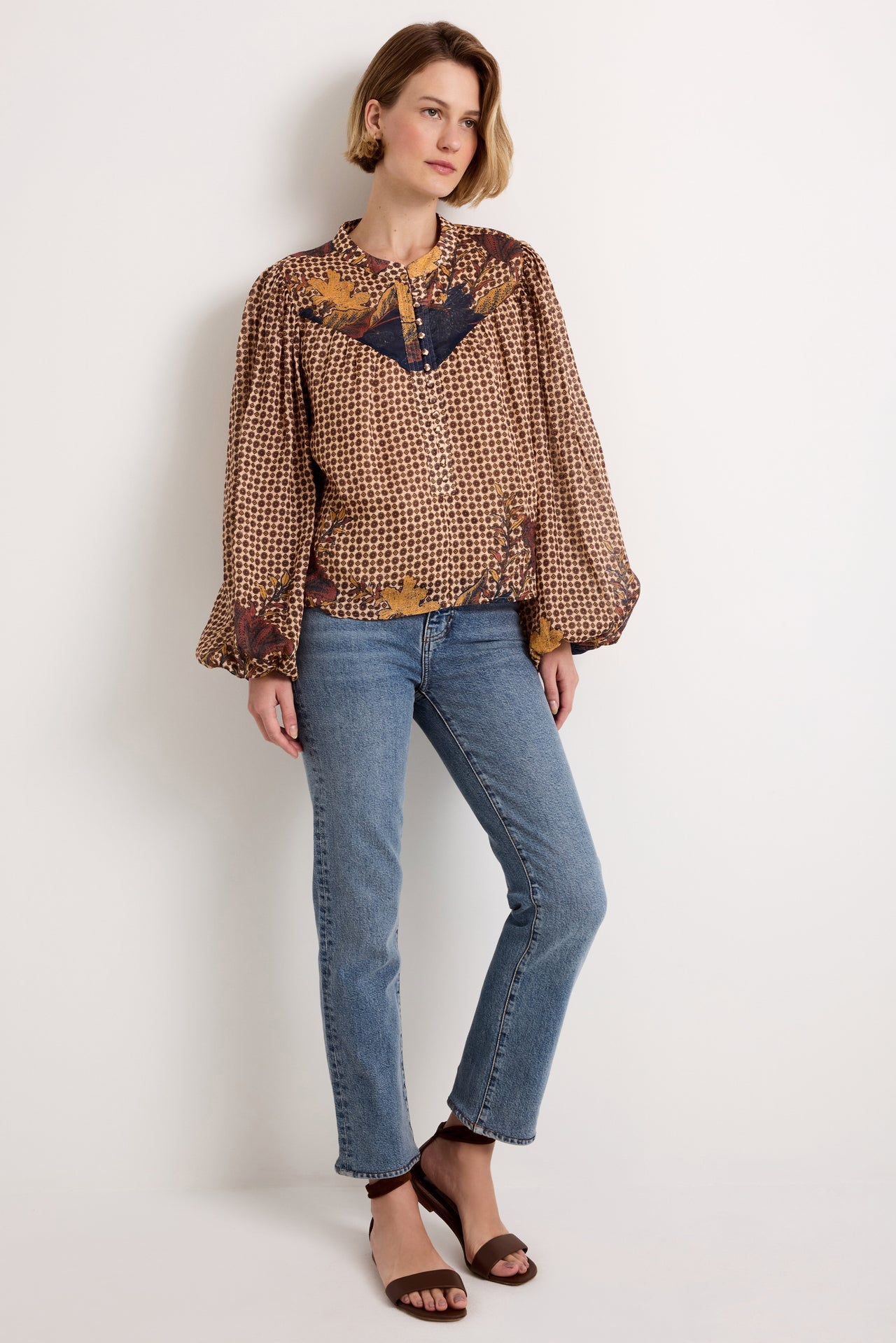 1R17-377-290C-marie-oliver-rhiannon-top-in-flores-1