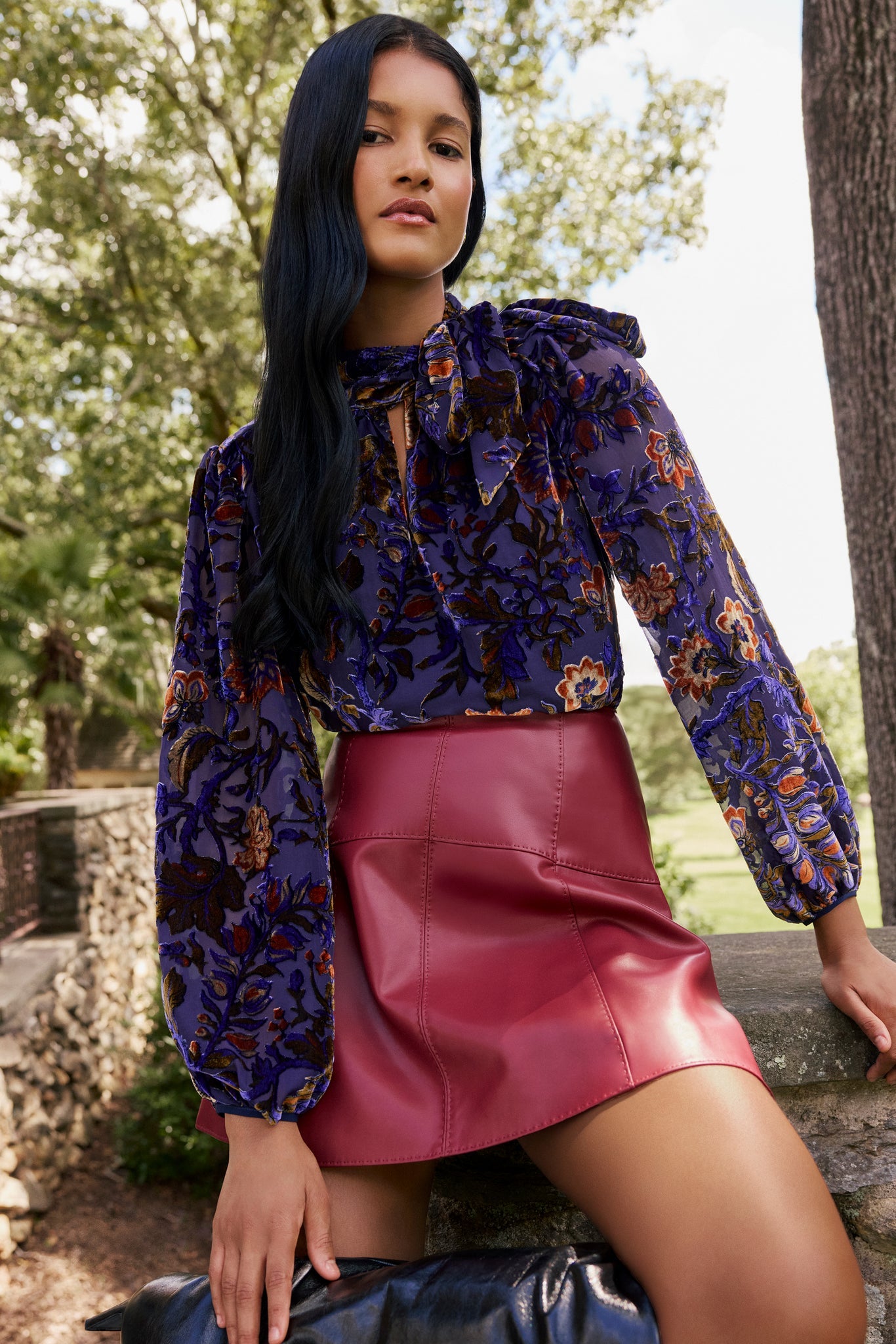 1V14-305-307A-marie-oliver-vivianne-blouse-jacobean-1