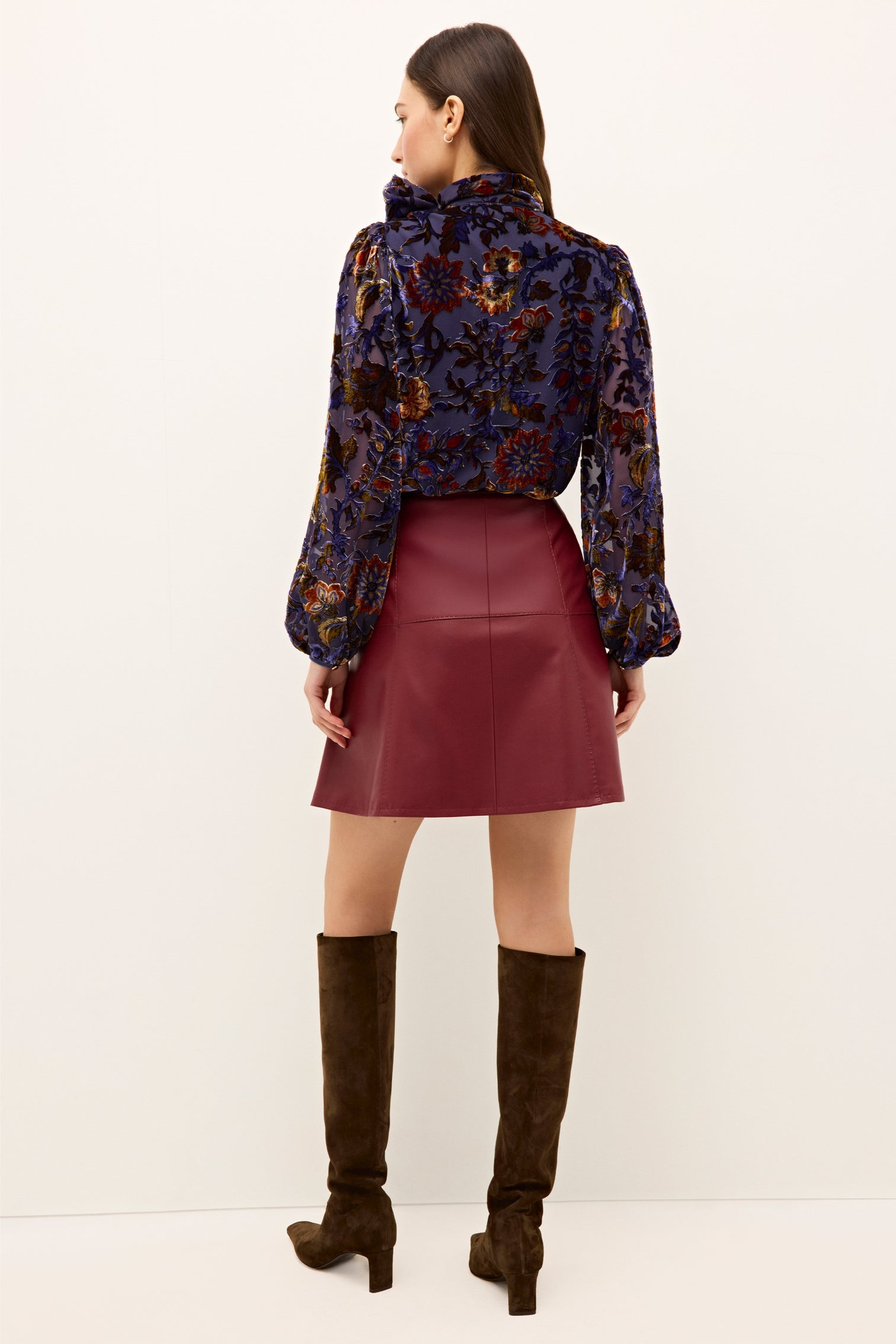 1V14-305-307A-marie-oliver-vivianne-blouse-jacobean-1