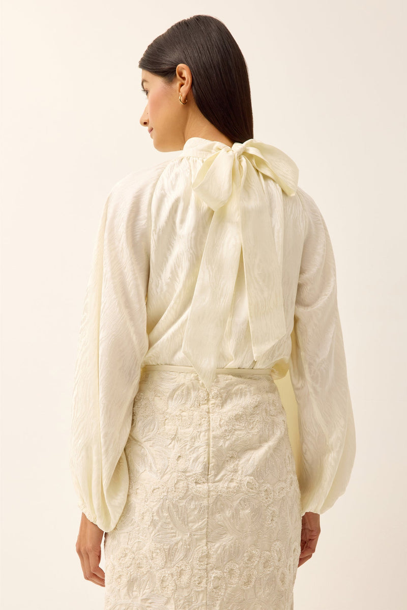 1Z15-338-100-marie-oliver-oryan-blouse-in-blanc-2