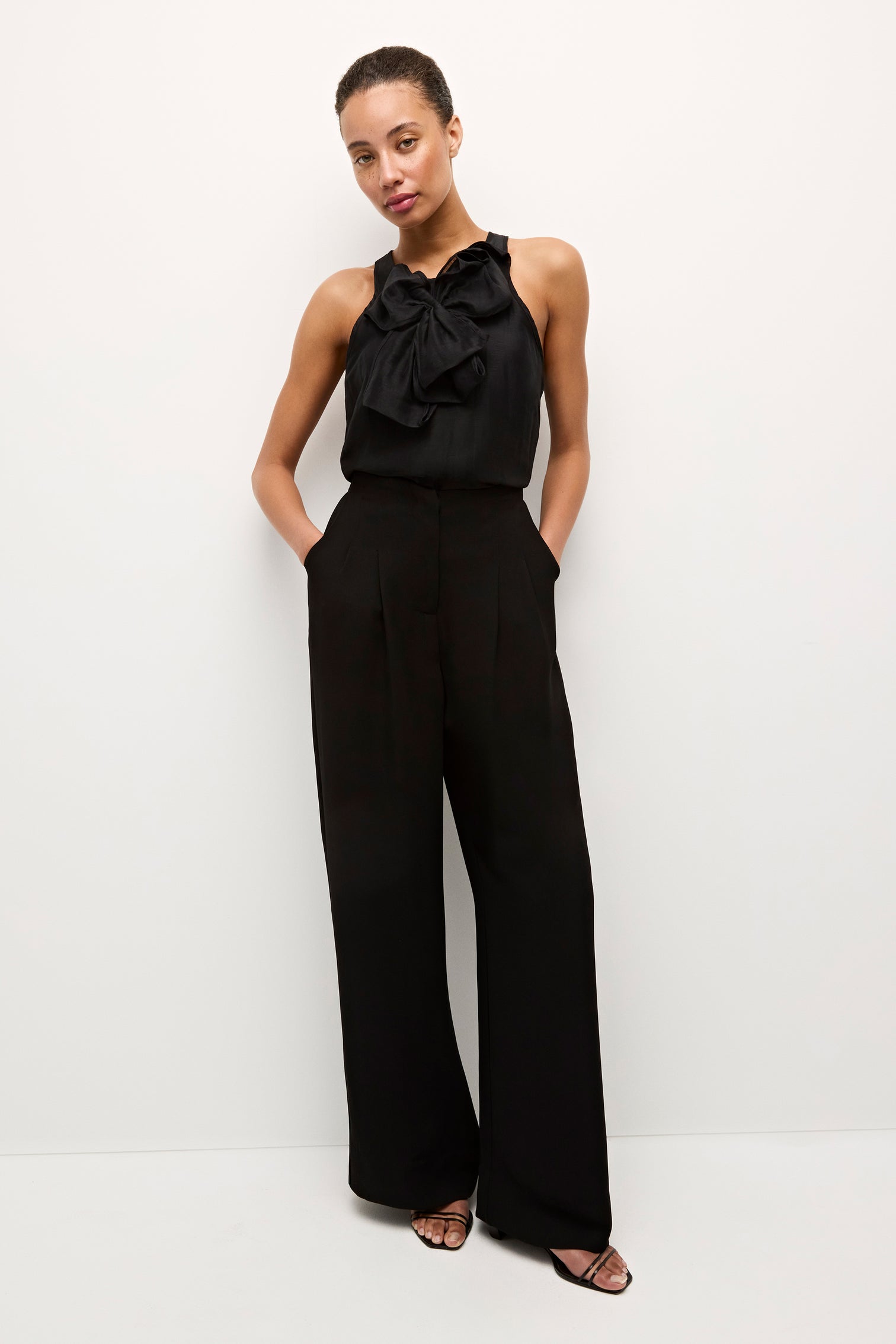 1Z9-142-101-marie-oliver-indira-top-in-black-1