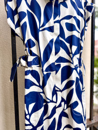 2019066B-finley-bari-dress-in-natural-navy-1