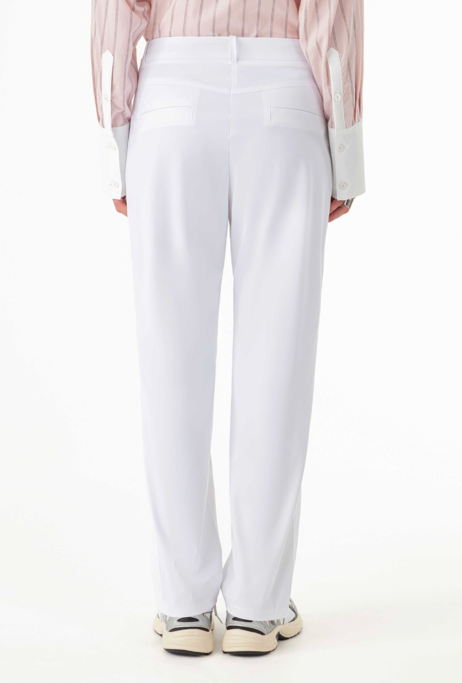 2028-S6-indies-gavin-pant-in-blanc-optique-3