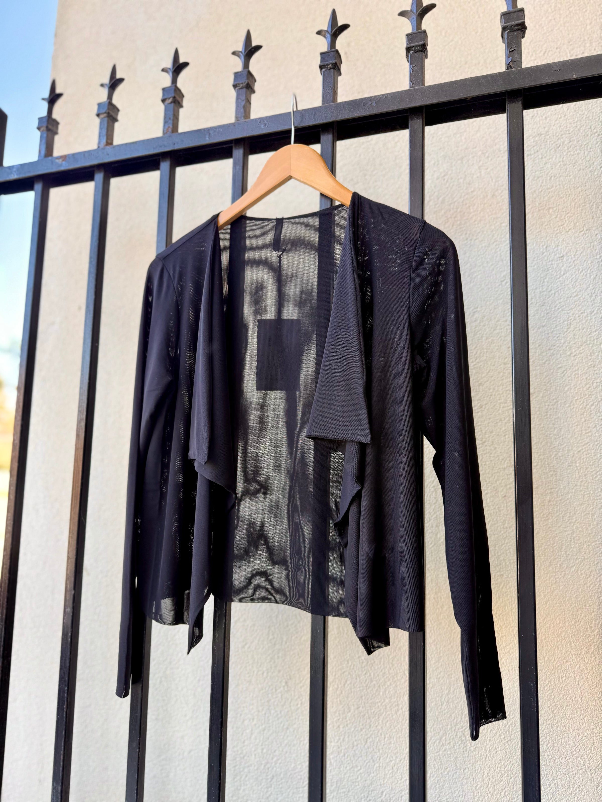 2069-S6-indies-aurora-bolero-in-noir-1
