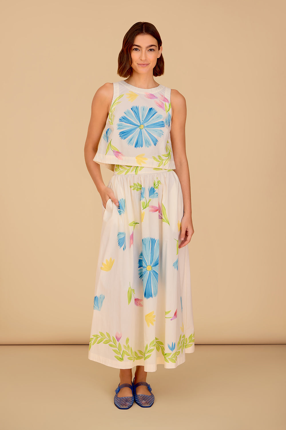 211145-olivia-by-livro-dani-top-in-flora-painted-print-1