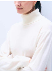 21368-White-Warren-cashmere-easy-turtleneck-sweater-natural-heather-1