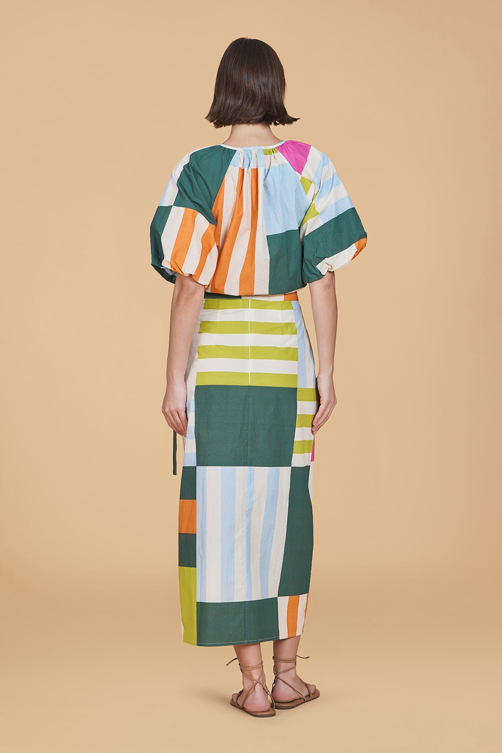 214130-olivia-by-livro-freda-top-in-vista-1