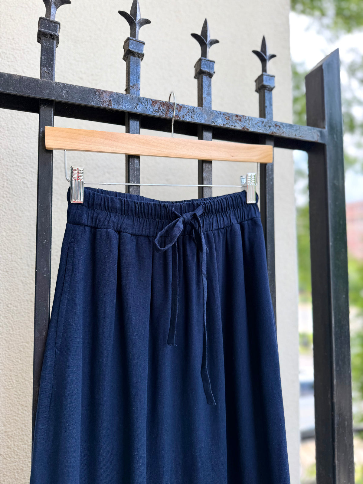 2148-caydn-robin-maxi-skirt-in-navy-1