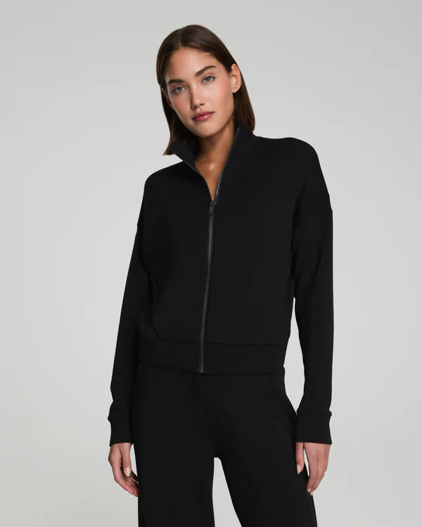 21642R-spanx-air-essenitals-track-jacket-in-very-black-1