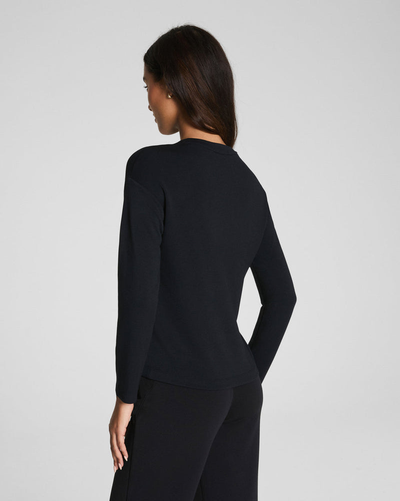 21781R-spanx-long-sleeve-side-slit-top-in-very-black-5