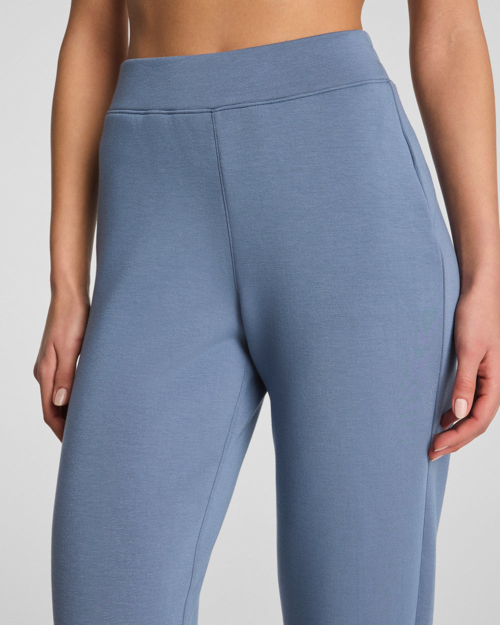 21793r-spanx-slim-straigh-pant-rain-1