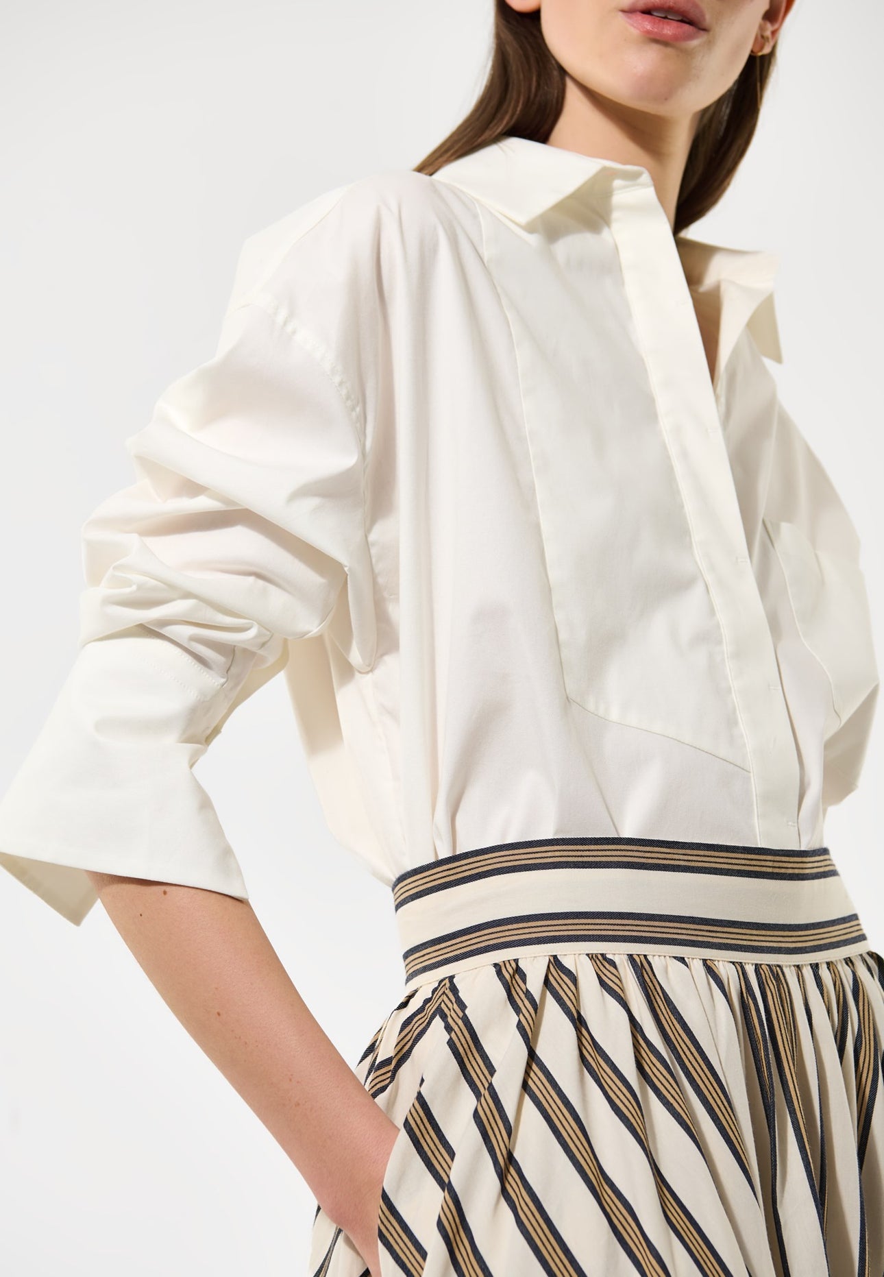 2181025-dea-kudibal-edda-midi-skirt-in-cream-stripes-4