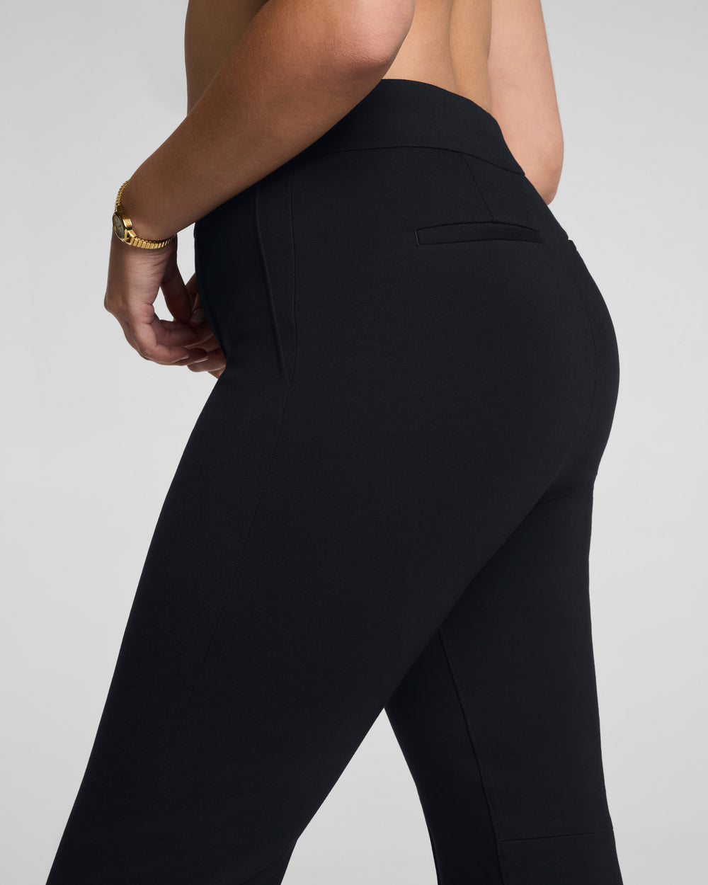 22378R-spanx-ponte-kick-flare-pant-in-black-1